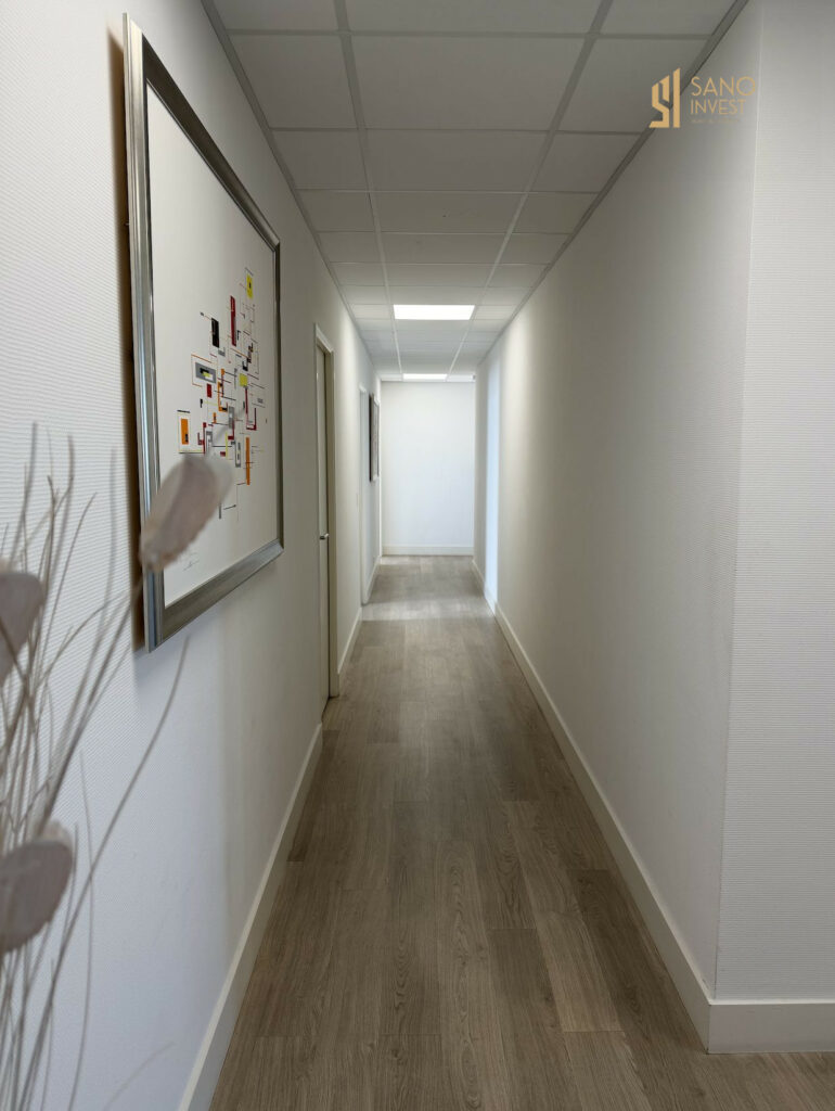100 M2 A LOUER – AV HARCOURT – FLEURY SUR ORNE