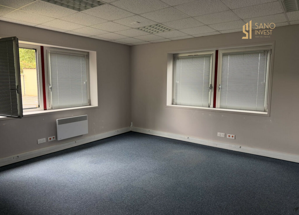 EPRON – 75 M2 A LOUER – RDC