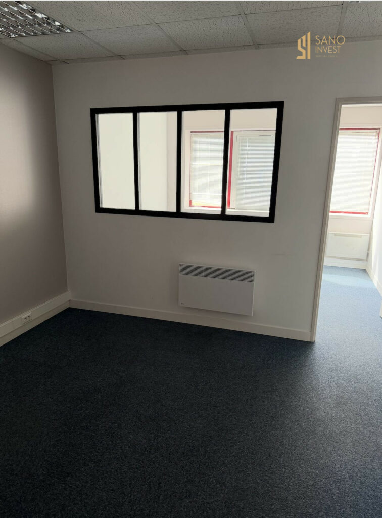 EPRON – 75 M2 A LOUER – RDC